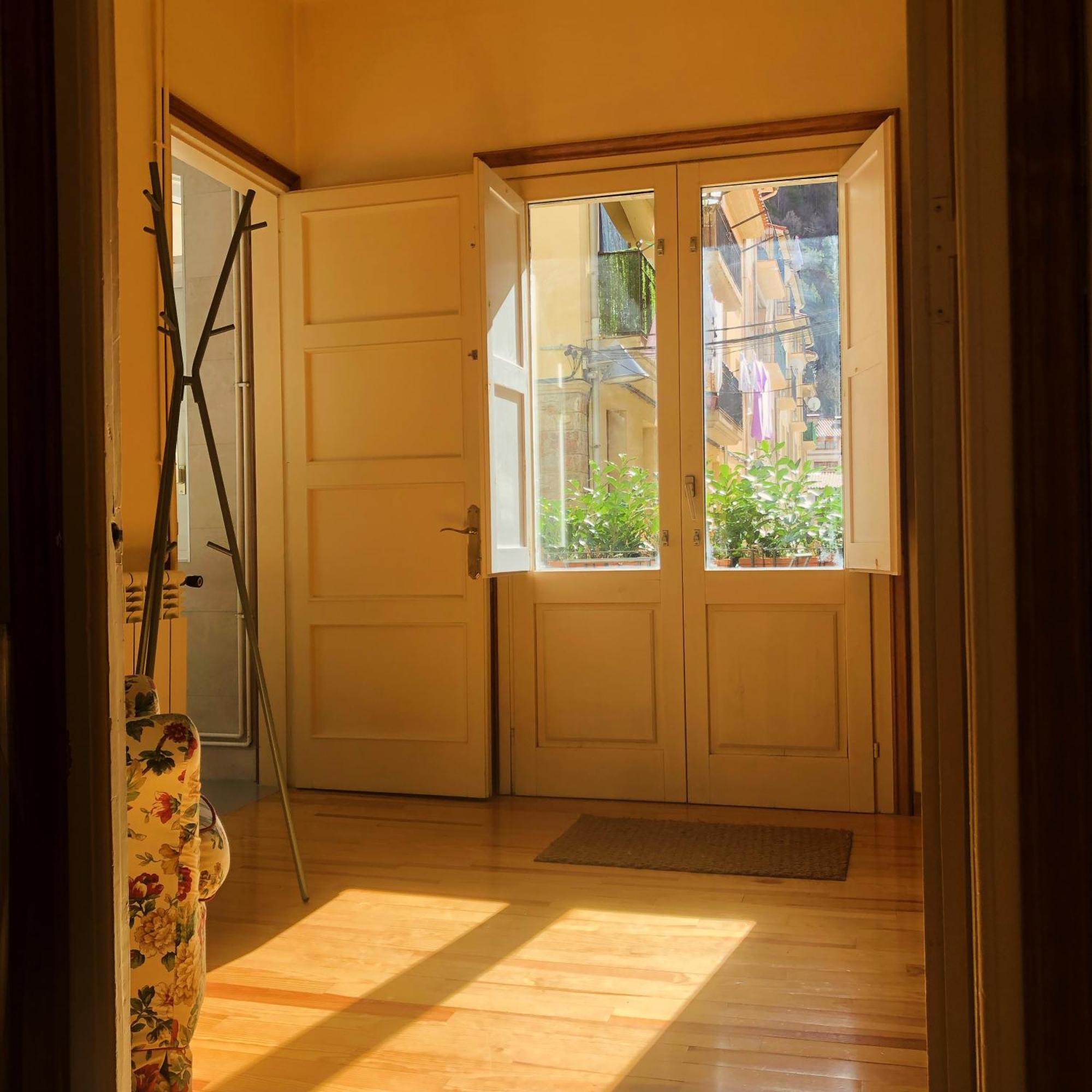 Maison Biscuit. Apartament A La Placa De La Vila Camprodon Exteriör bild
