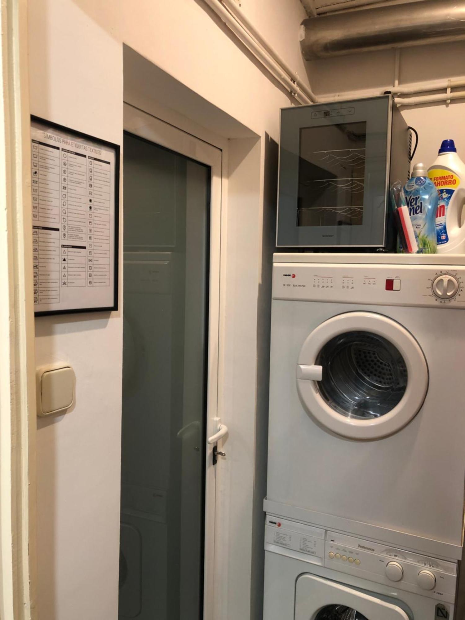 Maison Biscuit. Apartament A La Placa De La Vila Camprodon Exteriör bild